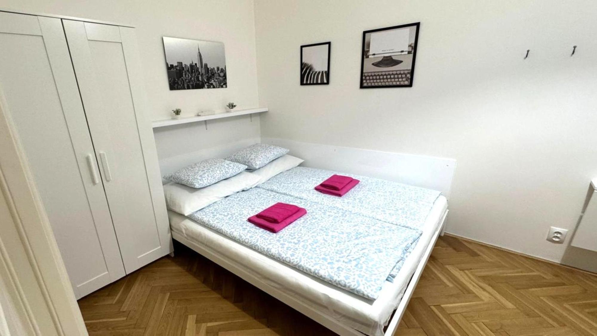 Side Street Apartments Prag Dış mekan fotoğraf
