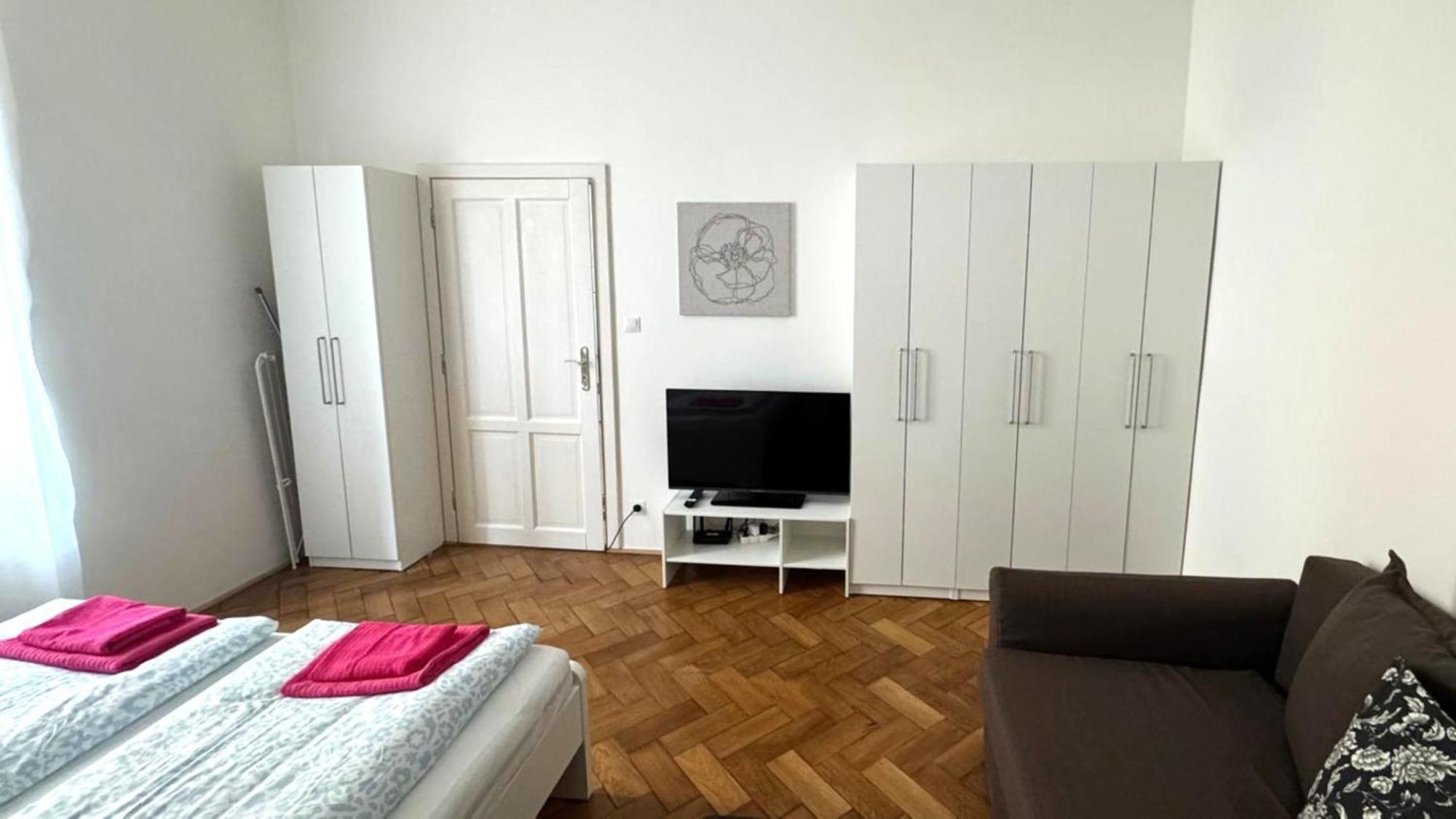 Side Street Apartments Prag Dış mekan fotoğraf
