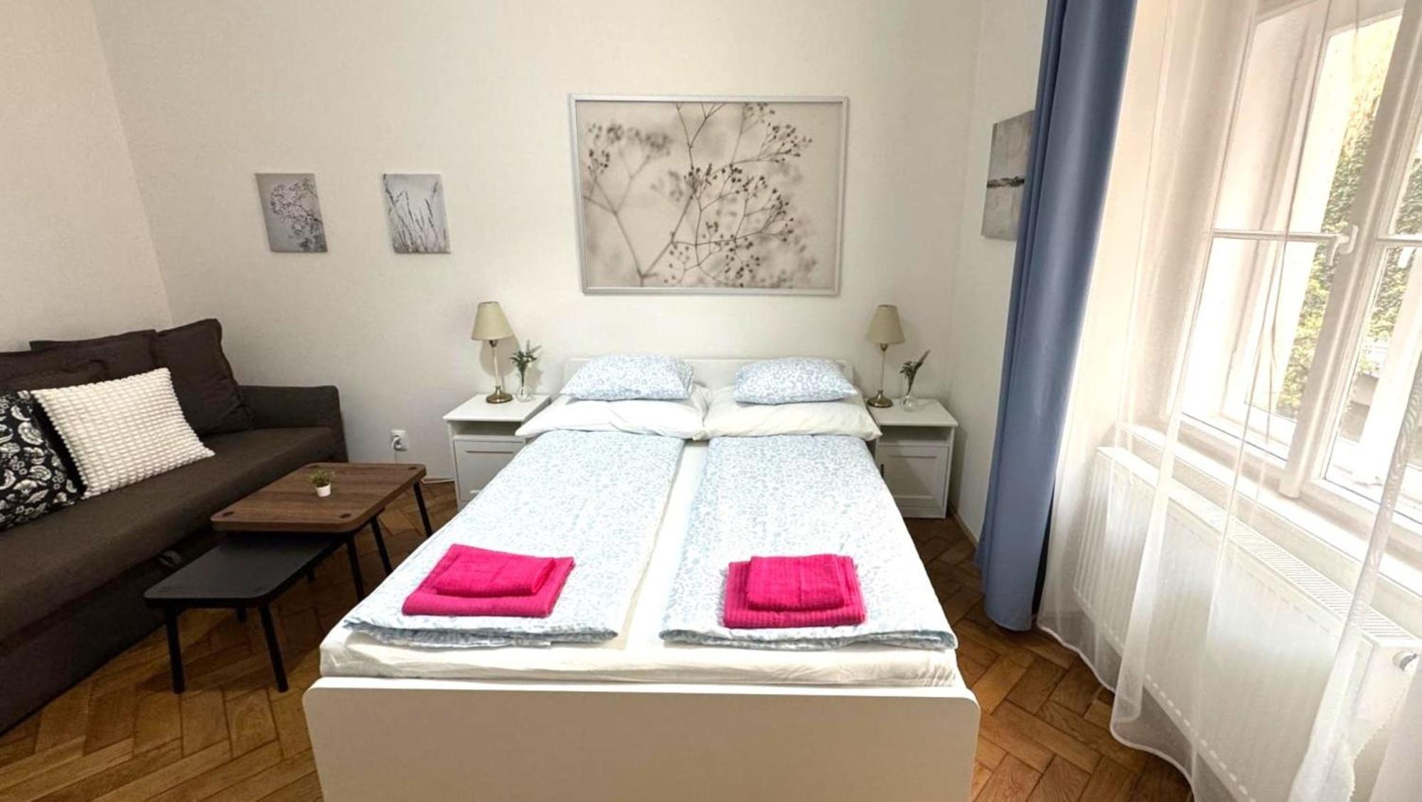 Side Street Apartments Prag Dış mekan fotoğraf