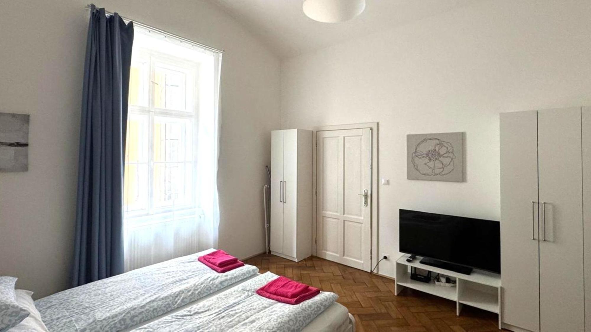 Side Street Apartments Prag Dış mekan fotoğraf